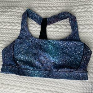 Lululemon Sports Bra, Size 8